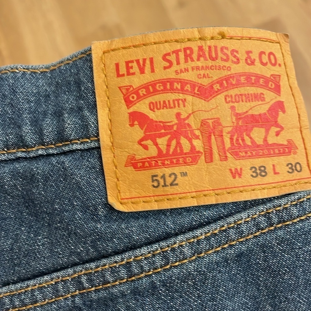 Levi’s Jeans - Picture 5 of 5
